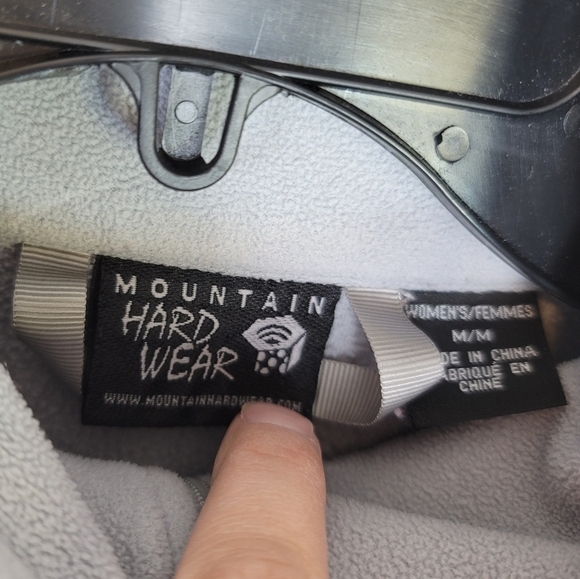 MOUNTAIN HARDWEAR GRAY FLEECE QUARTER ZIP PULLOVER, SZ MEDIUM - Picture 4 of 9